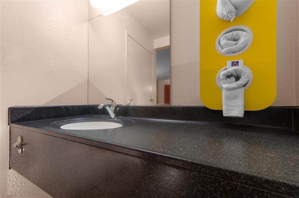 Motel 6-Amherst, Ny - Buffalo Room photo